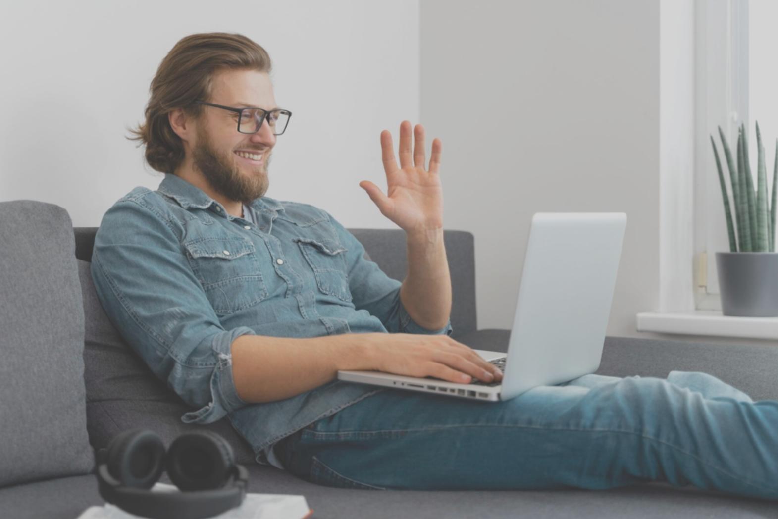 Espacio de trabajo profesional en nuestras oficinas de Alicante